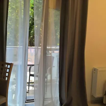 Julia Διαμέρισμα *